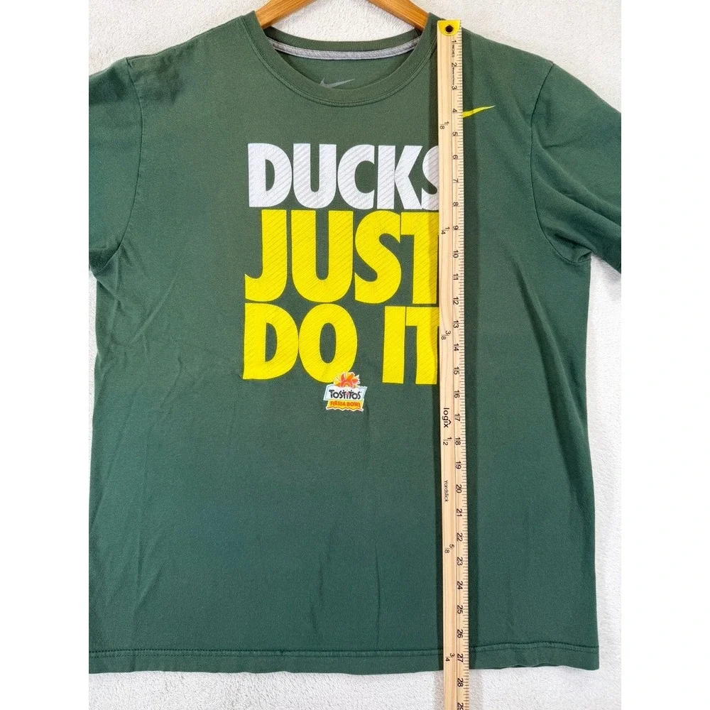 Nike Oregon Ducks Just Do It Tostitos Fiesta Bowl T-Shirt Green Mens Large NCAA